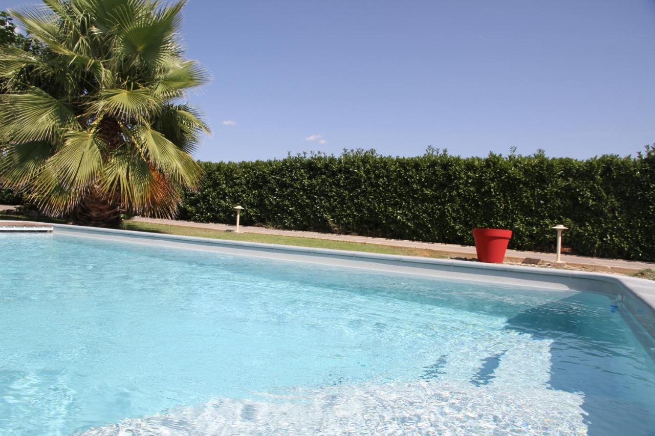 Atelier Des Vidaux Bed & Breakfast Saint-Aunes Exterior photo