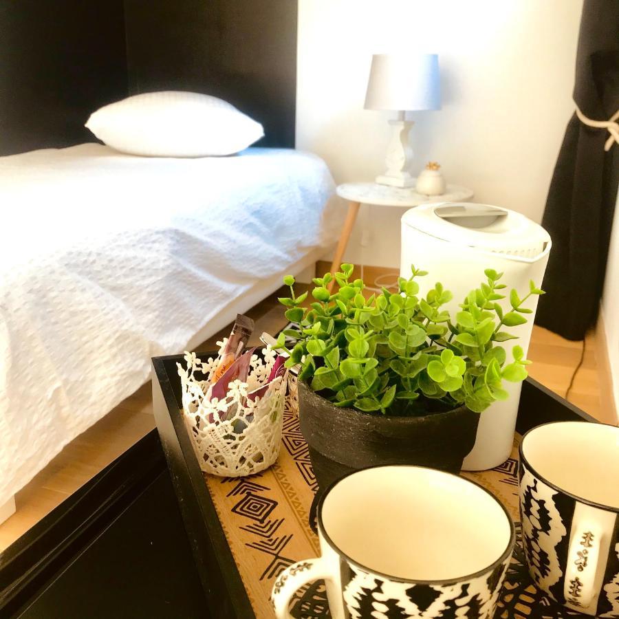 Atelier Des Vidaux Bed & Breakfast Saint-Aunes Exterior photo