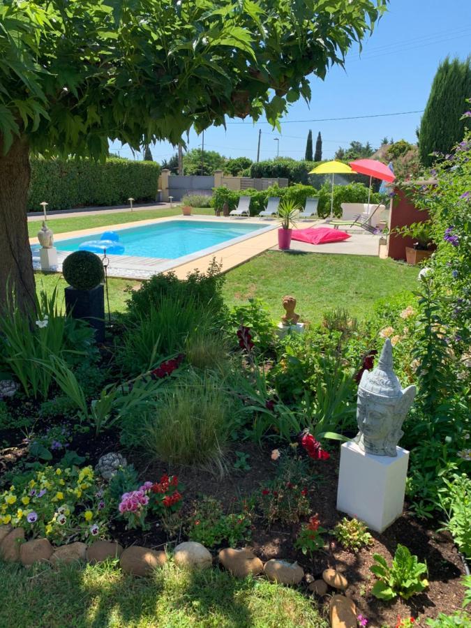 Atelier Des Vidaux Bed & Breakfast Saint-Aunes Exterior photo