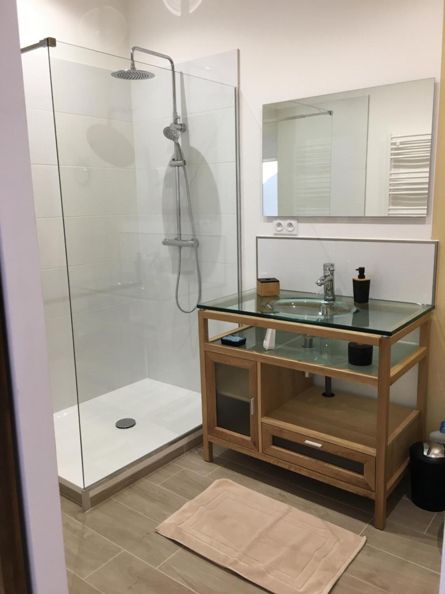 Atelier Des Vidaux Bed & Breakfast Saint-Aunes Room photo